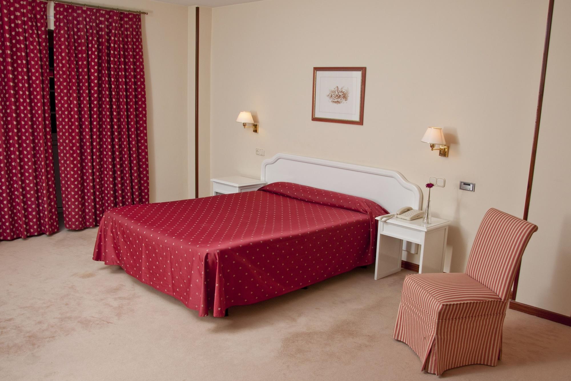 Mlc Benavente Hotel Szoba fotó