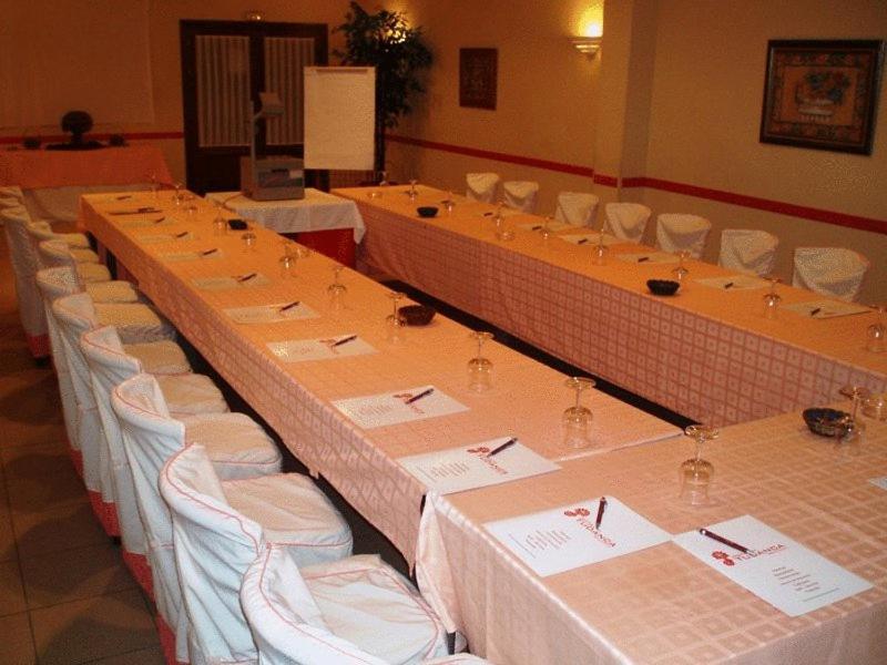 Mlc Benavente Hotel Létesítmények fotó