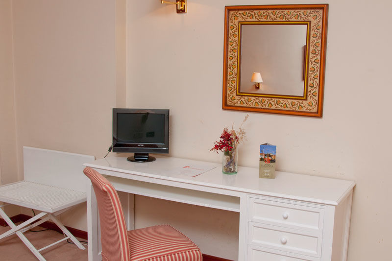Mlc Benavente Hotel Kültér fotó
