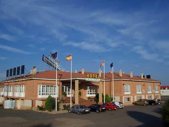 Mlc Benavente Hotel Kültér fotó